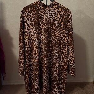 Roamans cheetah print top